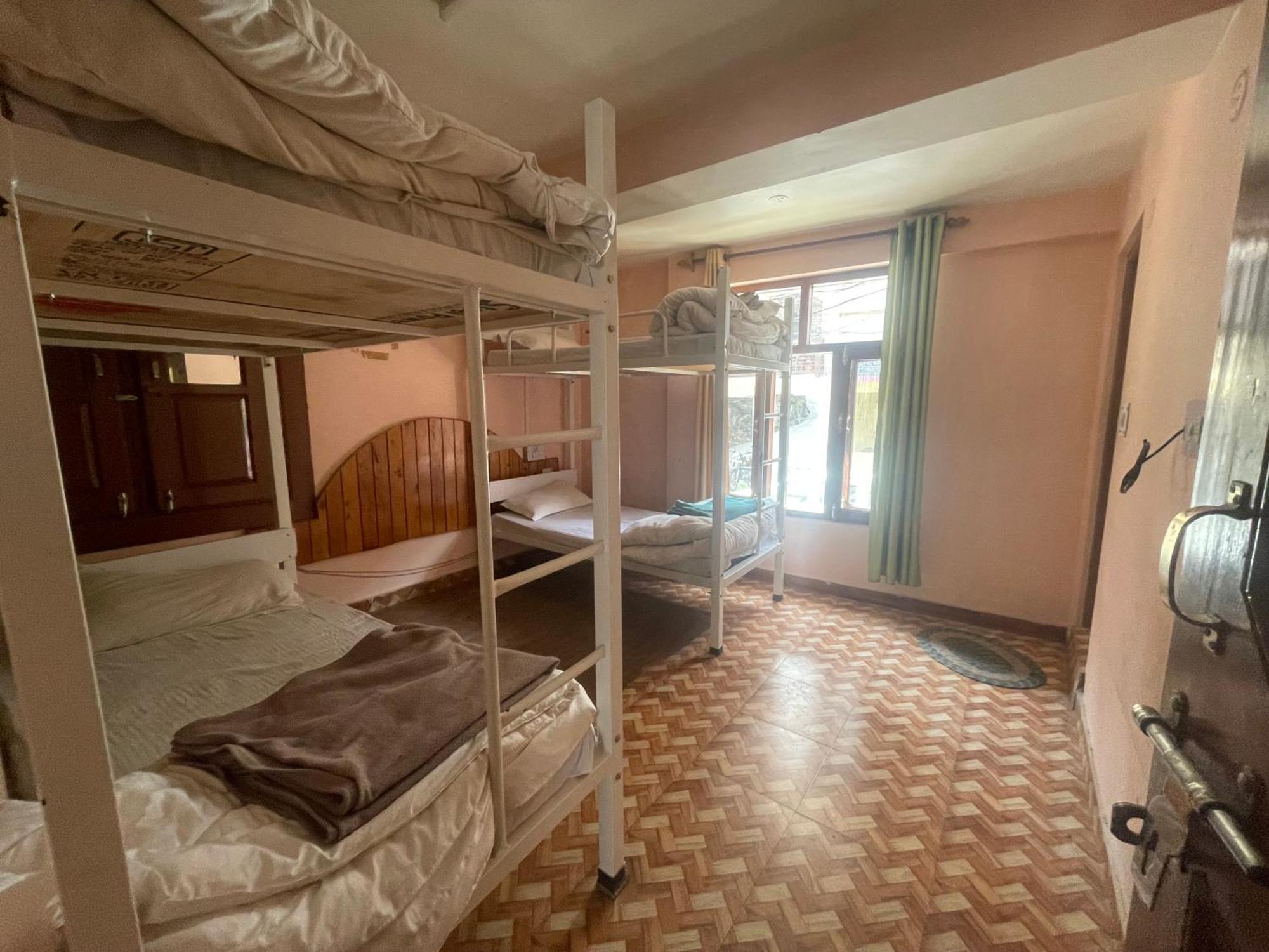 Auberge de jeunesse La Voglia-Old Manali Extérieur photo